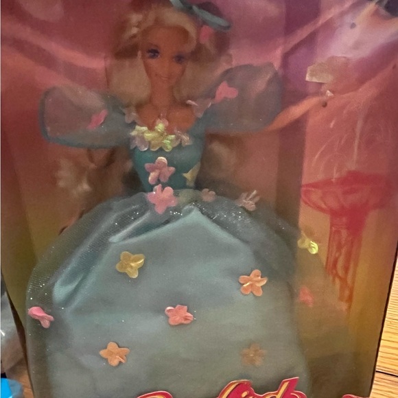 Collector Barbie’s - Picture 7 of 12